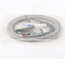 XW2Z-RO150C-125-MN Omron Connector Cable NEW