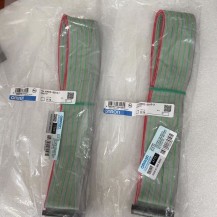 XW2Z-S013-2 OMRON Signal Cable Extension Cable 2M NEW