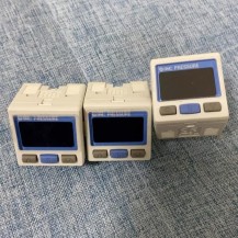 ZSE30AF-01-N SMC Pressure Switch New And Original