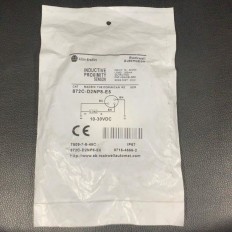 872C-D2NP8-E5 Allen-Bradley Inductive Proximity Sensor NEW