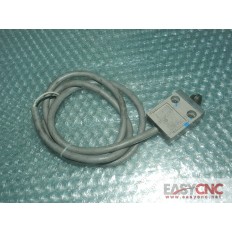 D4C-1203 OMRON limit switch used
