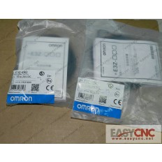 E3Z-D62 Omron Photoelectric Switch?New And Original