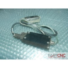 LIF12R 337286-01 HEIDENHAIN grating ruler reading head used