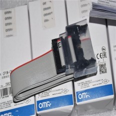 CP1W-CN811 Omron Cable 0.5M/0.8m/1m/1.5m/2m/3m/5m NEW