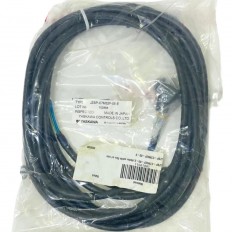 JZSP-C7M32F-05-E Yaskawa Servo Power Cable 5M NEW