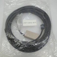 JZSP-CSP05-08-E Yaskawa Encoder Cable 8M NEW
