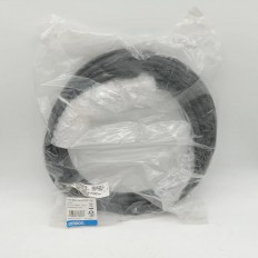 R88A-CA1A010SF Omron Power Cable 10M NEW