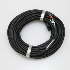 R88A-CAKA002S Omron Cable 2M NEW