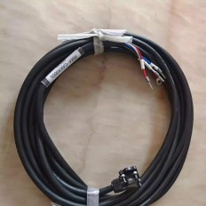 R88A-CAKA005S Omron Cable 5M NEW