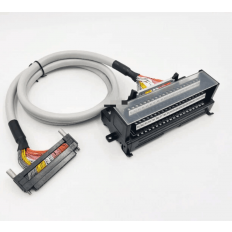 XW2B-50G6 Omron Terminal Block Witn 0.5M/1M/1.5M/2M/3M/5M Cable NEW