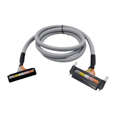 XW2Z-1000B-R1 Omron Cable 10M NEW