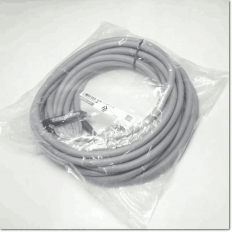 XW2Z-15MB Omron Cable 15M NEW