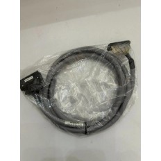 XW2Z-200J-B24 Omron Cable 2M NEW