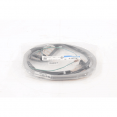 XW2Z-RO100C-75-MN Omron Connector Cable NEW