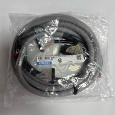 XW2Z-RO300C-275-MN Omron Connector Cable NEW