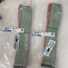 XW2Z-S013-2 OMRON Signal Cable Extension Cable 2M NEW