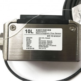 FD-M10CAY Keyence Capacitance Electromagnetic Flow Sensor New And Original