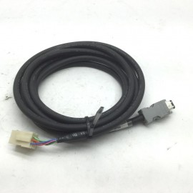 R88A-CRGA0100CR Omron Cable 10M NEW