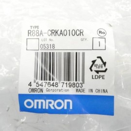 R88A-CRKA010CR Omron Cable 10M NEW