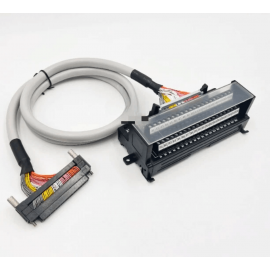 XW2D-40G5 Omron Terminal Block Witn 0.5M/1M/1.5M/2M/3M/5M Cable NEW