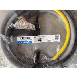 XW2Z-150D Omron Cable 1.5M NEW