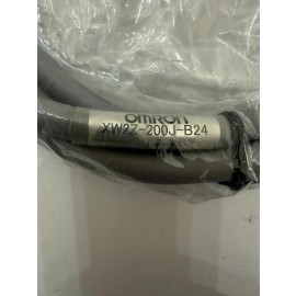 XW2Z-200J-B24 Omron Cable 2M NEW
