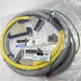 XW2Z-RO150C-125 Omron Connector Cable NEW